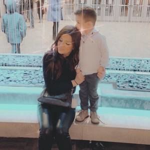 Meet your Posher, Amber